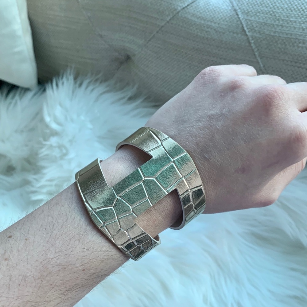 Croc Embossed Gold Eco Leather Cuff Bracelet - Picture 6 of 9